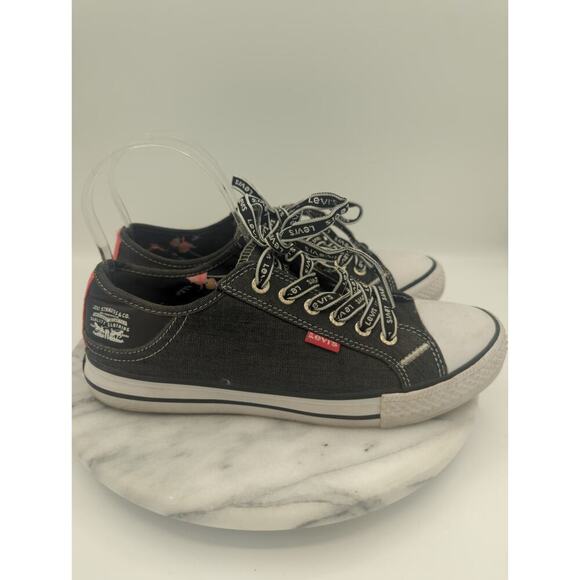 Levi's Shoes Woman's Size 7.5 Black White Red Canvas Athletic Lace Up Retro - Picture 4 of 11